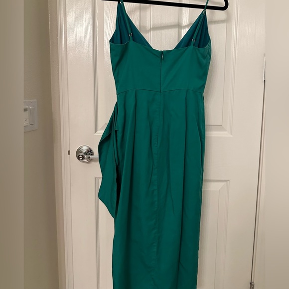 Emerald Green Dress: Size Small - Picture 9 of 12